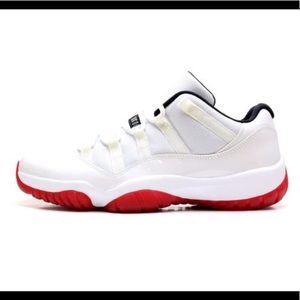 Air Jordan 11 Retro Low
